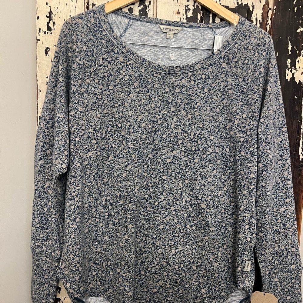 NWT Women’s Frye Floral Blouse. Size L.